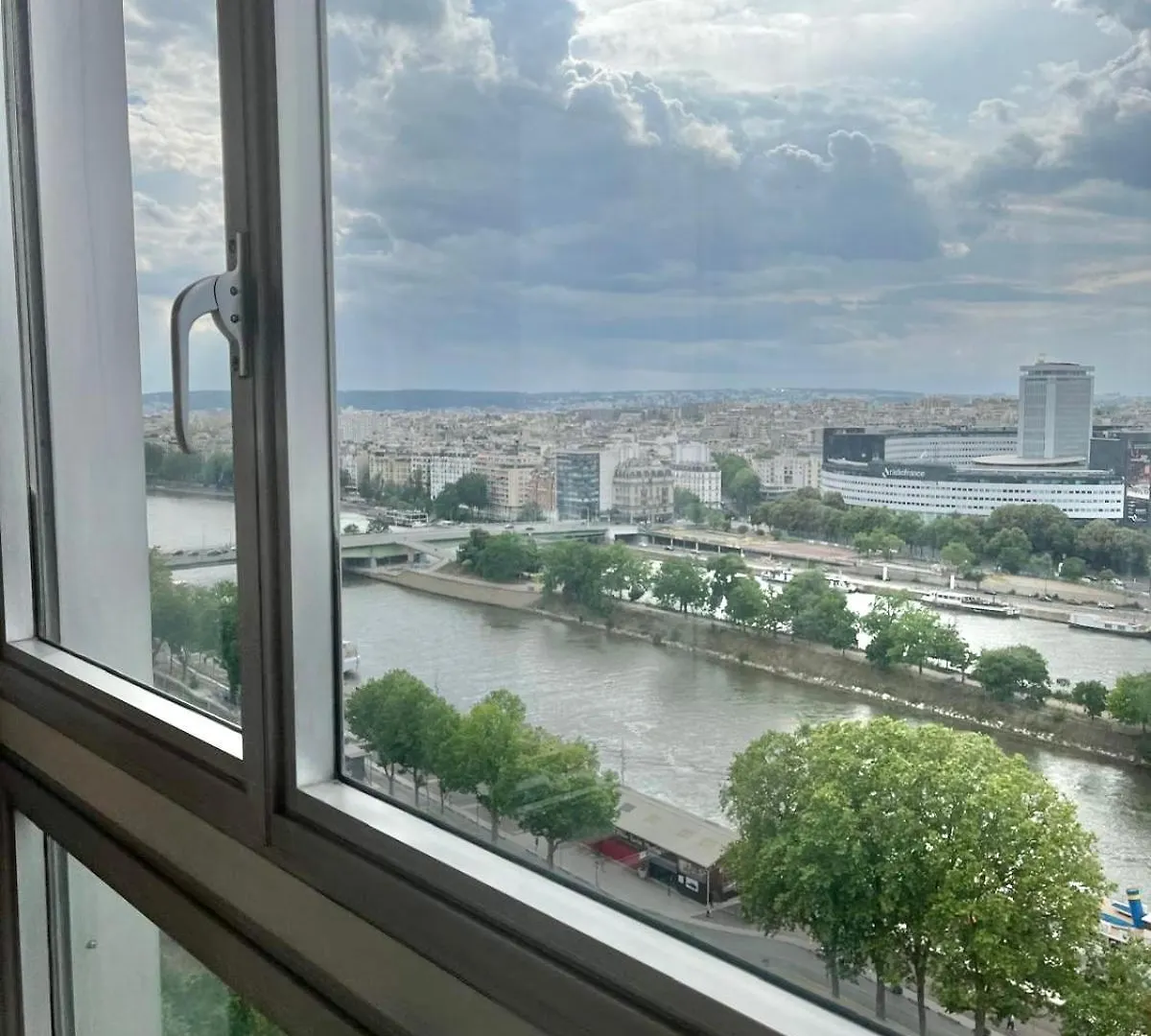 Appartamento Unique Luxury Parisian Panorama High-rise By The Eiffel Tower Parigi