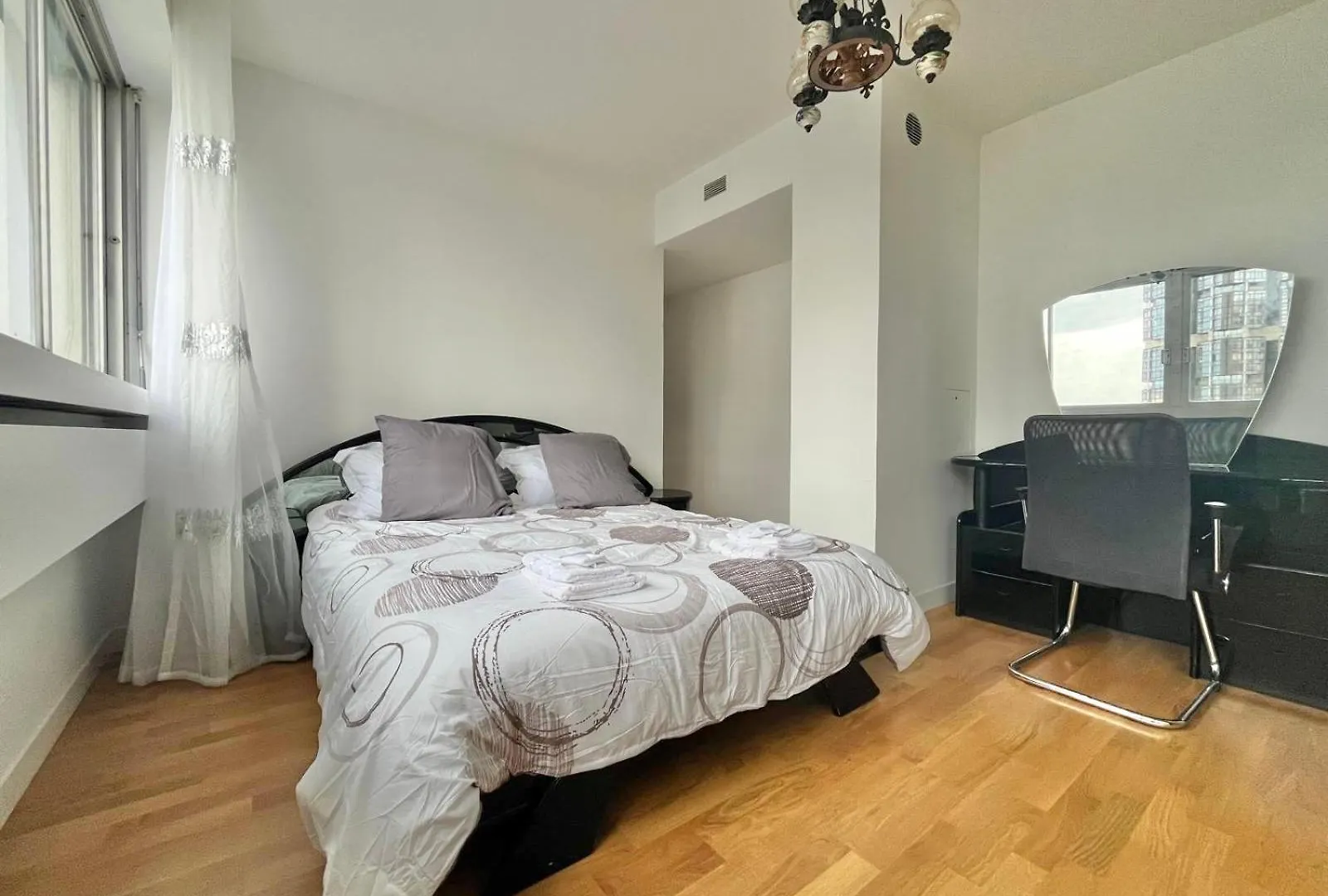 Unique Luxury Parisian Panorama High-rise By The Eiffel Tower *